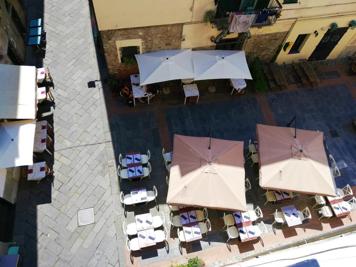 Casa Vacanza L'Ulivo Албенга Екстериор снимка