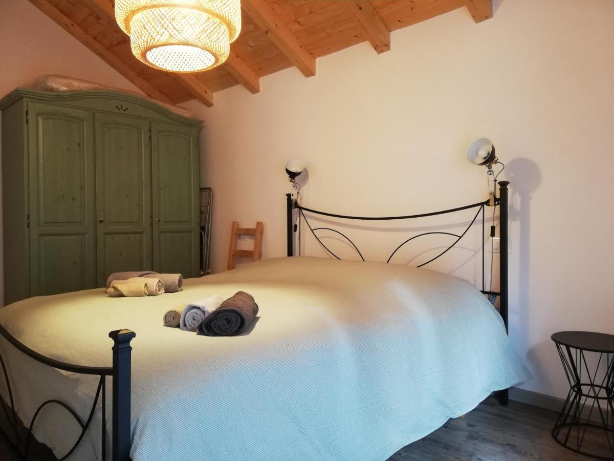 Casa Vacanza L'Ulivo Албенга Екстериор снимка